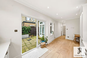 Photo 18- click for photo gallery